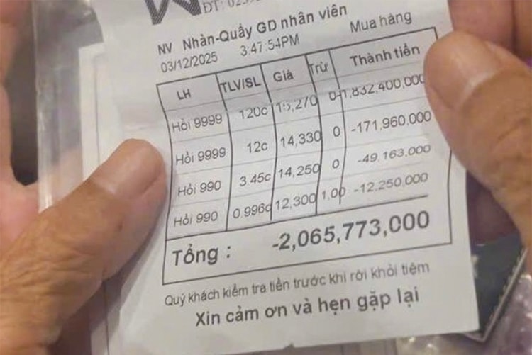 Cụ bà suýt mất 2 tỷ đồng khi tin cuộc gọi báo 'con trai bị tai nạn'
