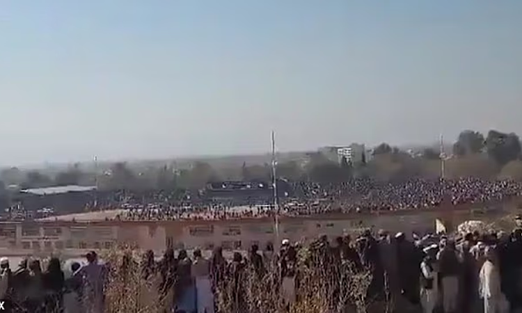 Taliban cho phép thiếu niên 13 tuổi hành quyết kẻ sát hại cả gia đình