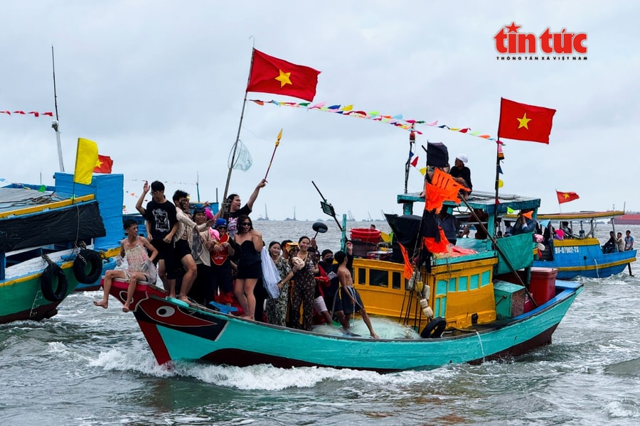 Đặc sắc lễ hội Nghinh Bà Thủy Long 2025 tại xã Thạnh An