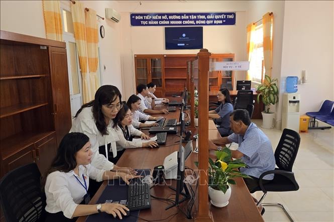 Khẩn trương ban hành văn bản hướng dẫn phân cấp, phân quyền, phân định thẩm quyền khi vận hành chính quyền địa phương 2 cấp