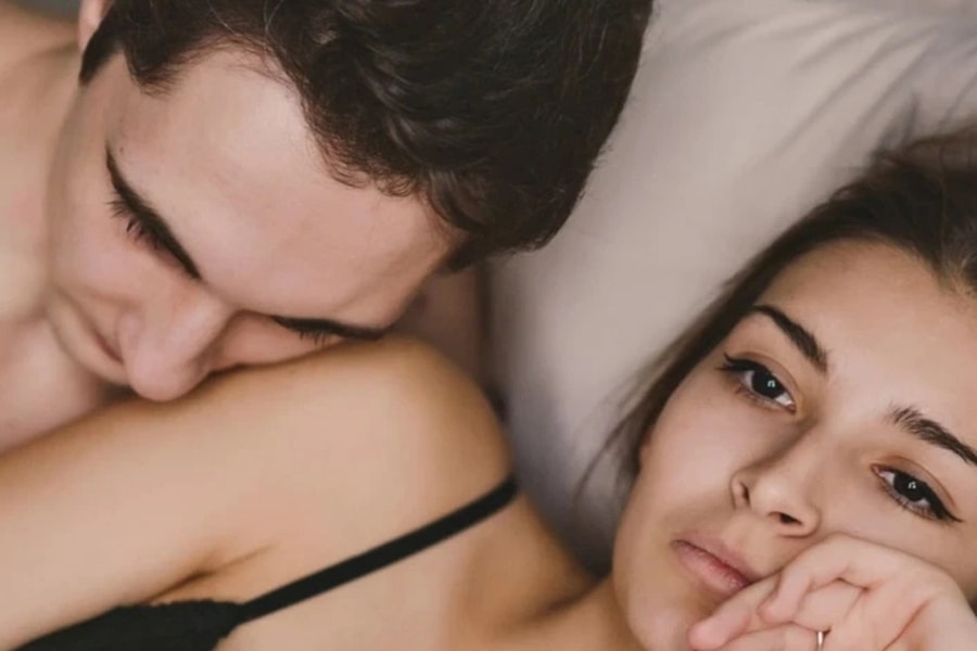 Nằm cạnh chồng, tôi chỉ muốn ly hôn vì anh quá... nhạt