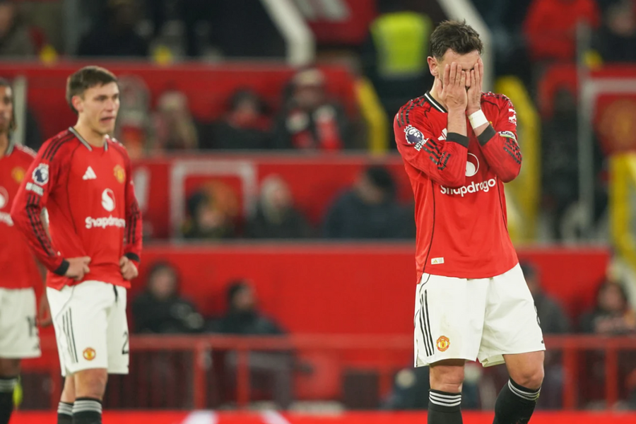 Keane: 'Man Utd sợ hãi khi dẫn bàn'