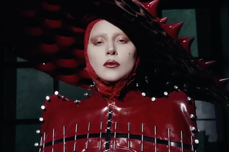 Những bản hit quốc tế của năm 2025