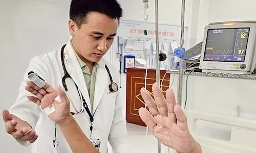 Người đàn ông đột quỵ được cứu tại Côn Đảo