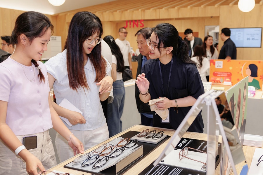 Doanh nghiệp bán lẻ nước ngoài tất bật mở rộng ở Việt Nam