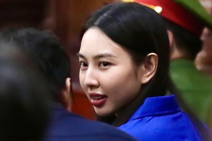 Hoa hậu Thùy Tiên, Hằng Du Mục, Quang Linh Vlogs chấp nhận bản án 2 năm tù