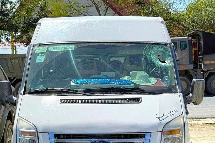 Du khách Nga tử vong nghi do đá rơi từ xe chở vật liệu