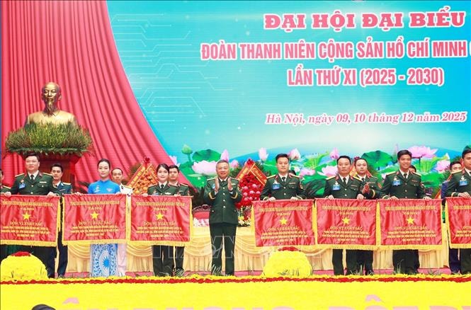 Phát động phong trào '3 Tiên phong quyết thắng' trong tuổi trẻ toàn quân