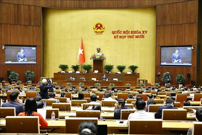 Hoàn thiện thể chế, tháo gỡ điểm nghẽn, mở rộng không gian phát triển quốc gia