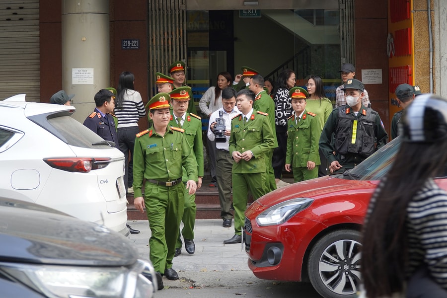 Vợ chồng chủ hiệu vàng lớn nhất Thanh Hóa bị khởi tố