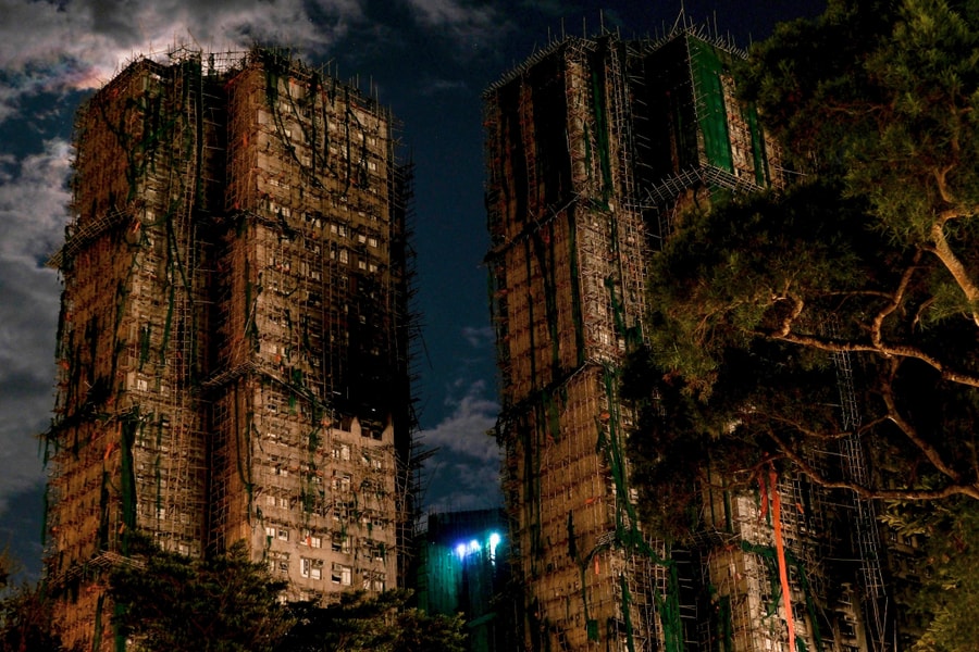 Hong Kong kết thúc chiến dịch tìm kiếm cứu nạn trong chung cư cháy