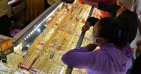 Giá vàng hôm nay 9-12: Vàng thế giới bị bán tháo