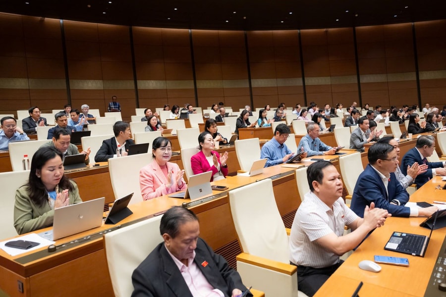 Quốc hội thông qua dự thảo Luật Giáo dục đại học (sửa đổi)