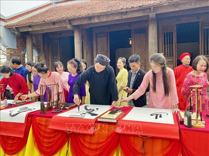 Lan tỏa giá trị Truyện Kiều thông qua nghệ thuật thư pháp