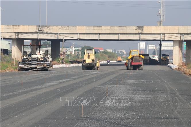 Giải ngân đầu tư công mới đạt 60%, TP. Hồ Chí Minh nỗ lực 'bứt tốc' vào cuối năm