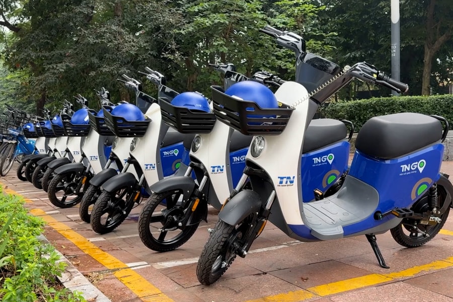 Xe đạp điện công cộng Hà Nội: dễ lái, còn vài điểm bất tiện