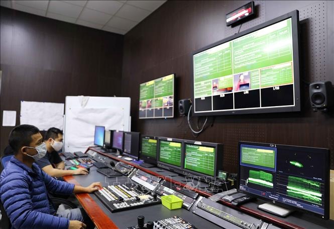 Hoàn thiện khung pháp lý cho kênh phát thanh - truyền hình thiết yếu