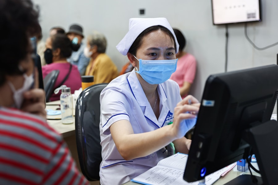 Siết chi BHYT để tránh trục lợi