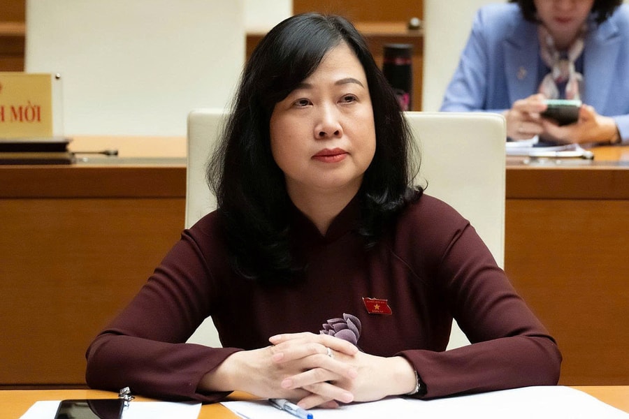 Tăng mức đóng bảo hiểm y tế từ 2027 để tiến tới miễn viện phí toàn dân