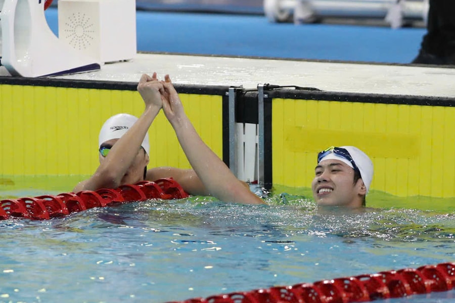 Chạm đỉnh cao ở SEA Games, em trai Ánh Viên tiết lộ lời dặn của chị gái