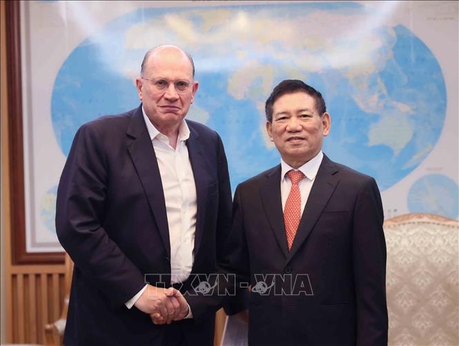 Phó Thủ tướng Hồ Đức Phớc tiếp ông Mark Tucker, Chủ tịch Tập đoàn AIA