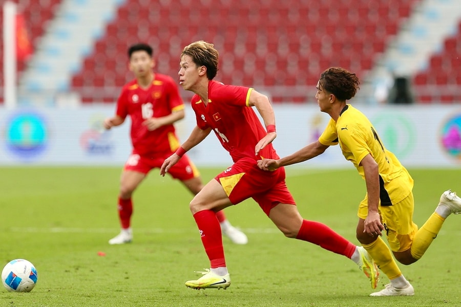 Lê Viktor: 'Chúng tôi giỏi hơn Malaysia'