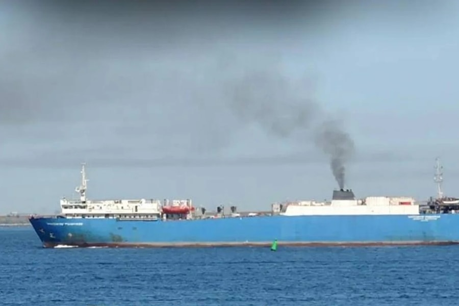 Ukraine tuyên bố tập kích hai tàu Nga vận chuyển thiết bị quân sự