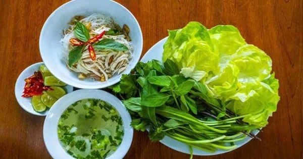 Người phụ nữ nhiễm giun nặng vì thói quen ăn món vạn người mê