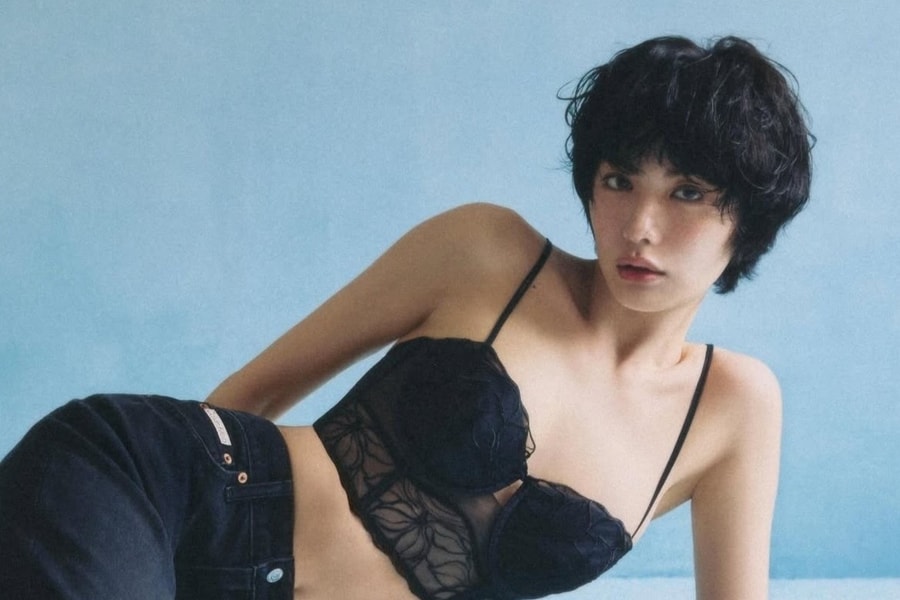 Ảnh nội y của 'mỹ nhân đẹp nhất thế giới'