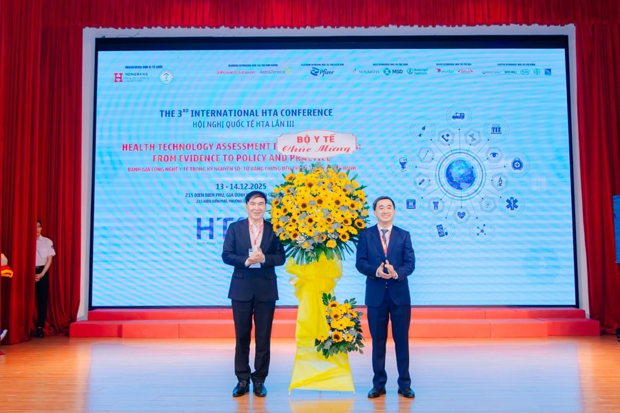 Đào tạo đánh giá công nghệ y tế trong bối cảnh chuyển đổi số