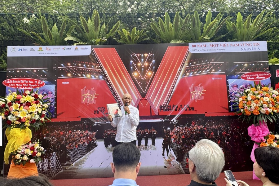 Hành trình 80 năm của đất nước qua sách ảnh 'Một Việt Nam vững tin'