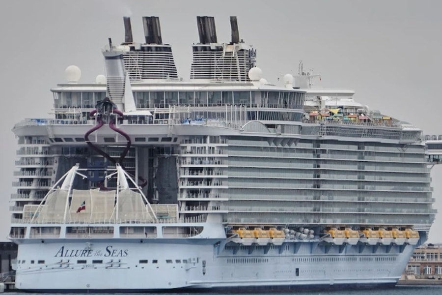 Khách uống ít nhất 33 ly rượu và chết trên du thuyền, thi thể đặt ở tủ lạnh