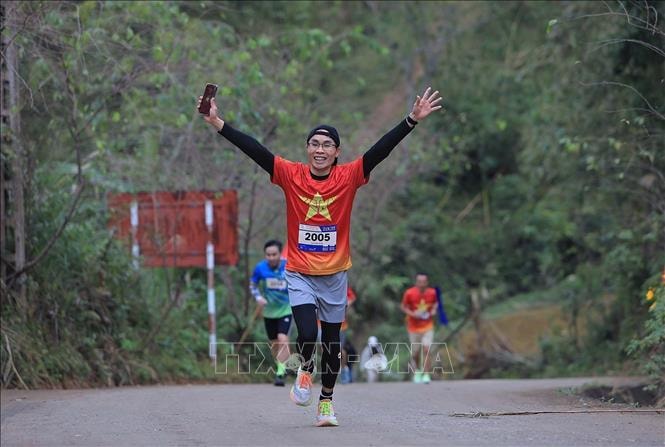 Cao Phong Trail 2025 - Sắc cam chinh phục đỉnh cao Bản Mừng