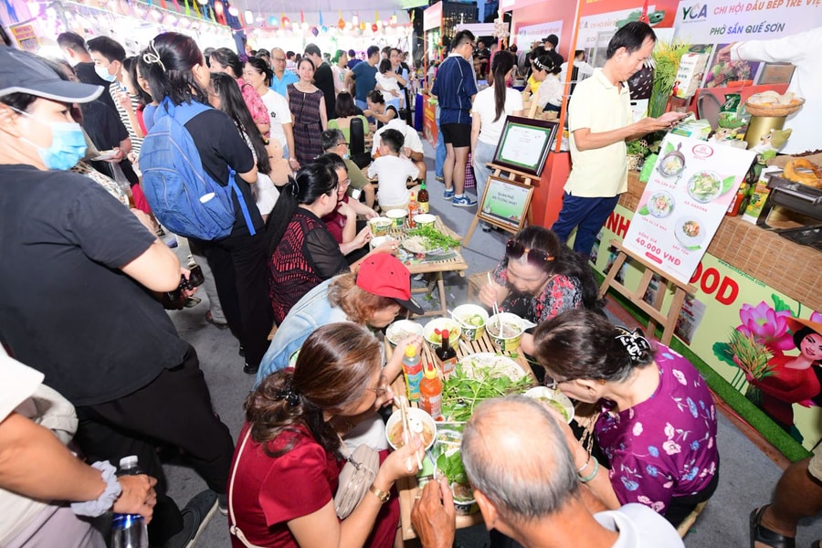 Ngày của phở 2025 lập kỷ lục mới với 120.000 khách tham dự