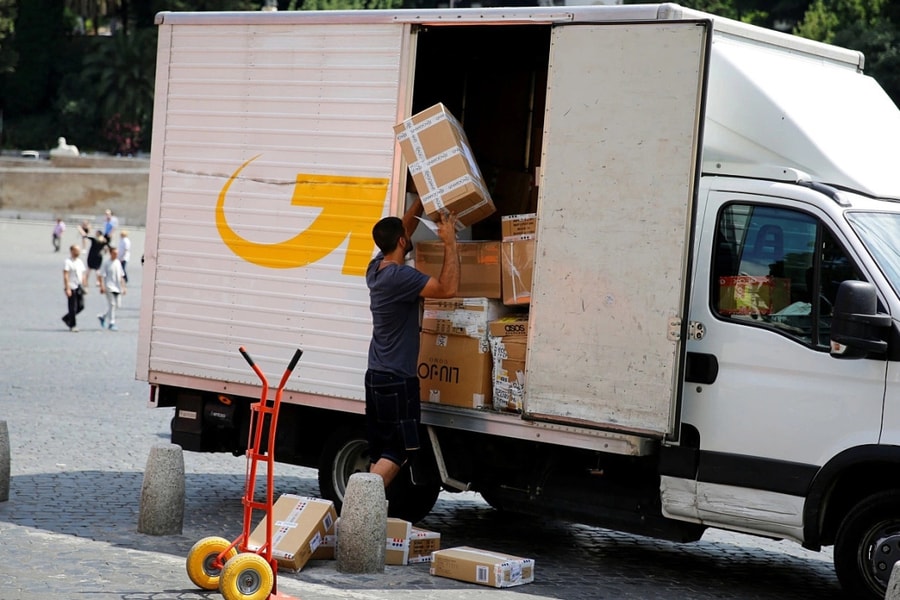 EU thu tối thiểu 3 euro mỗi kiện hàng giá trị thấp nhập khẩu