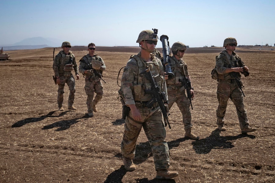 Tay súng IS phục kích, hạ sát nhóm quân nhân Mỹ