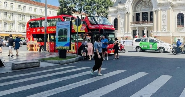 TPHCM chấn chỉnh hoạt động của xe buýt 2 tầng