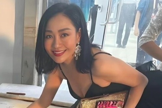 Á hậu Ngọc Mai độc thân quyến rũ ở tuổi 60