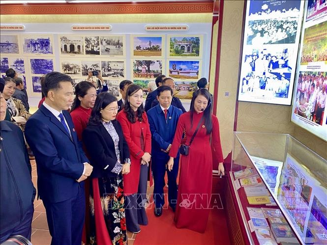 Trưng bày bản Truyện Kiều cổ nhất bằng chữ Nôm, xuất bản năm 1866