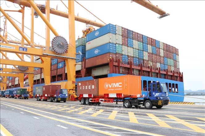 Thành phố Cảng trong nhịp phát triển mới - Bài cuối: Sức mạnh lợi thế cảng biển