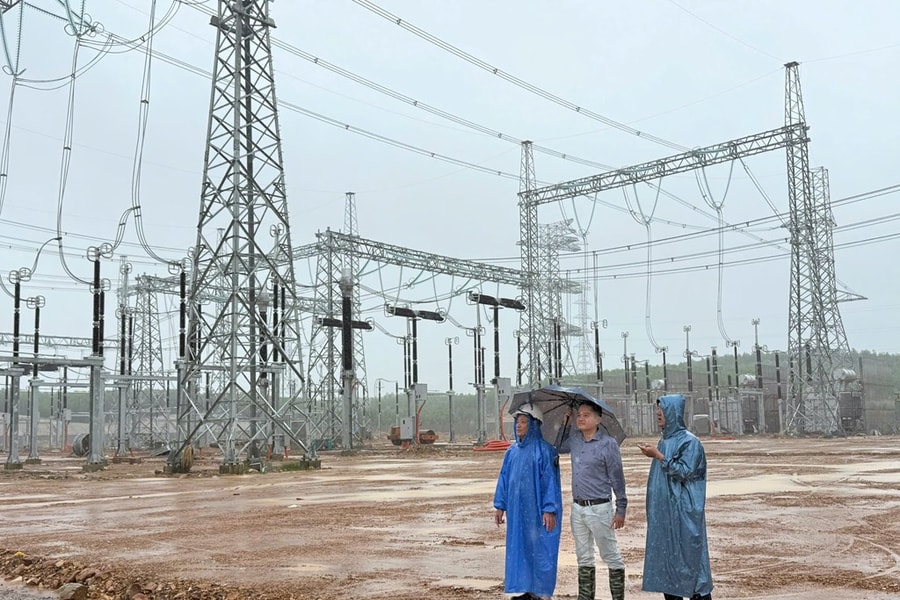 Đóng điện dự án trạm biến áp 500kV Quảng Trị và đường dây đấu nối
