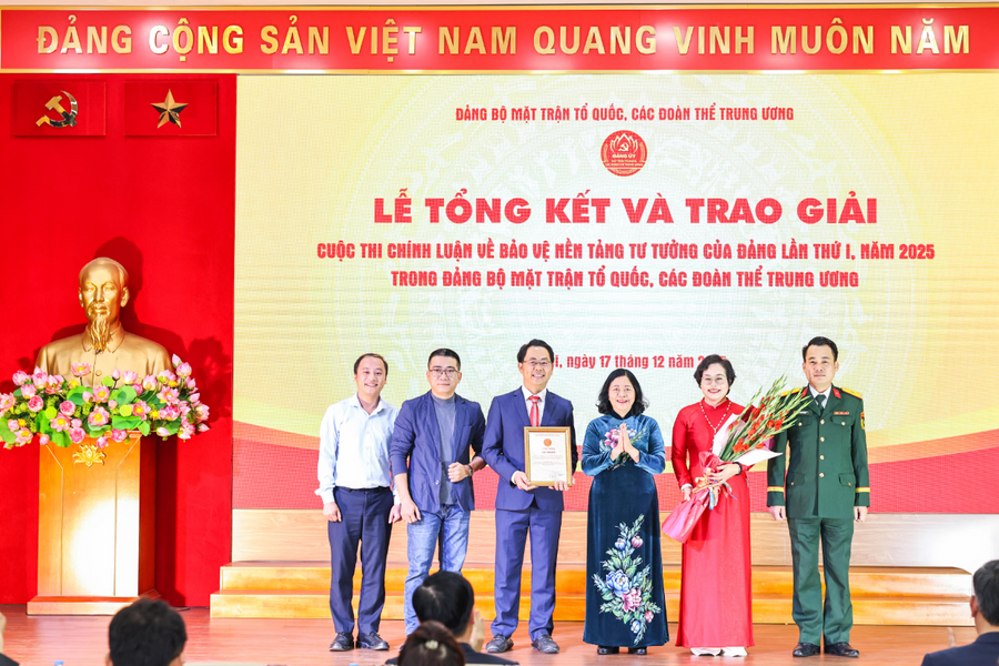 Xây dựng ‘lá chắn tư tưởng’ vững chắc trong toàn Đảng bộ MTTQ, các đoàn thể Trung ương