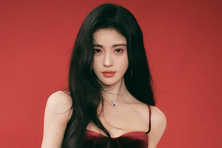 Thu nhập của 'mỹ nữ 4.000 năm có một' gây xôn xao