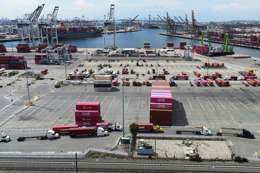 Một năm kinh tế Mỹ chao đảo vì thuế nhập khẩu của ông Trump