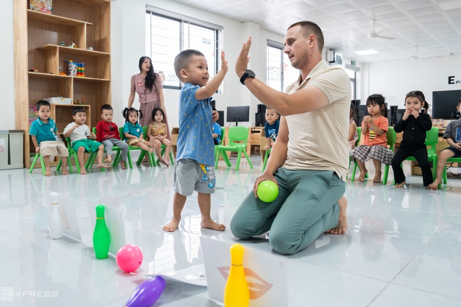 Thí điểm cho trẻ mầm non làm quen với tiếng Trung, Nhật, Hàn