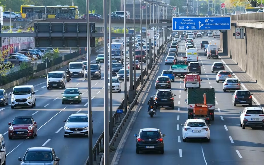 Ngành ôtô chia rẽ trước kế hoạch bỏ lệnh cấm động cơ đốt trong của EU