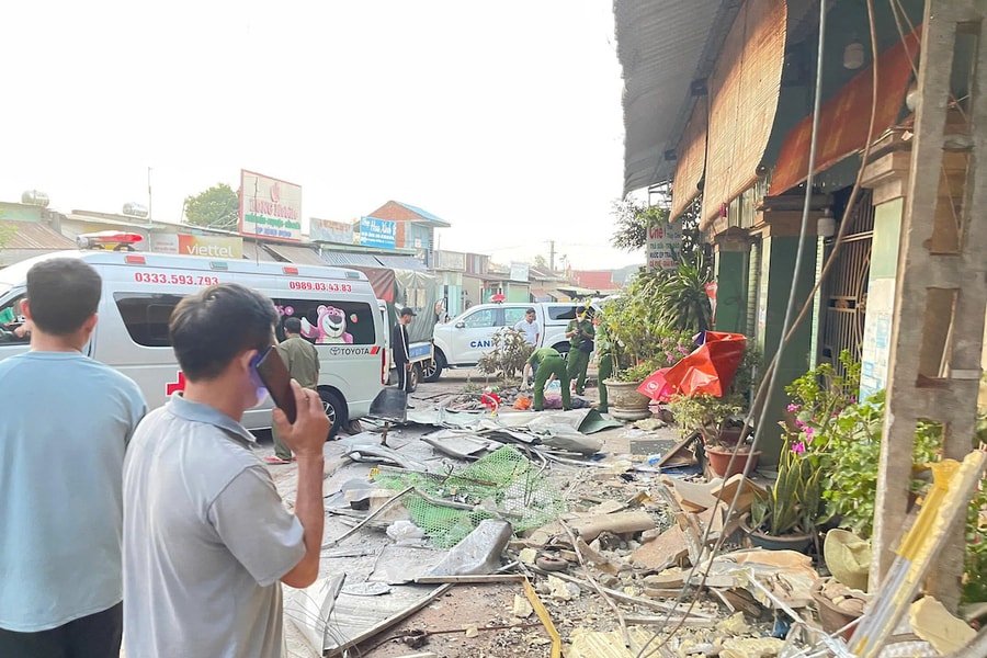 Xe lu tông chết người đi đường