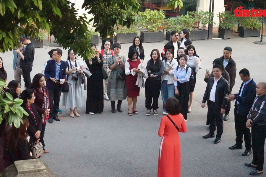 Ra mắt sản phẩm du lịch ‘Ký ức Cột cờ’: Trở về những thời khắc thiêng liêng của Thủ đô