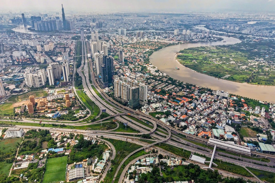 Những chính sách đặc thù cho ba siêu đô thị có hiệu lực ngay