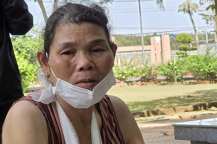 Nạn nhân vụ tông xe ở cao tốc: 'Lửa thiêu rụi ôtô trong chốc lát'